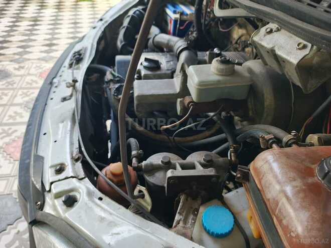 GAZ 3302-744 2003, 257,000 km - 2.3 l - Qazax