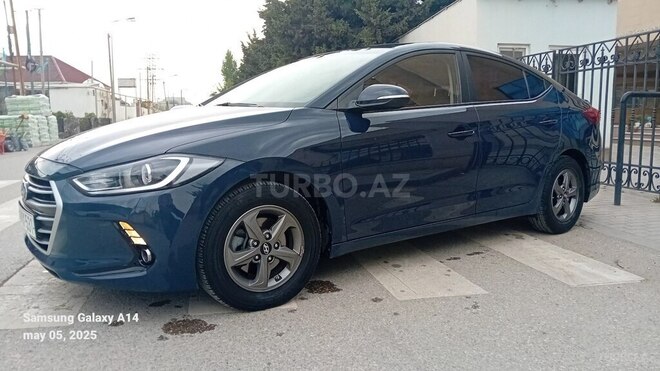 Hyundai Avante 2016, 120,000 km - 1.6 l - Bakı