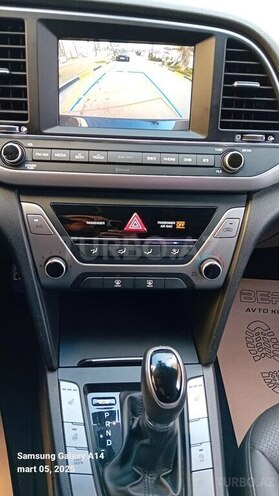 Hyundai Avante 2016, 120,000 km - 1.6 l - Bakı