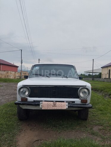 LADA (VAZ) 21011 1981, 95,000 km - 1.6 l - Qax
