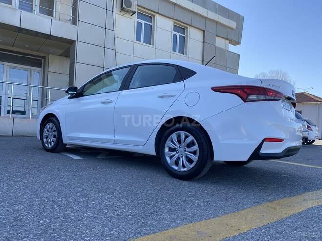 Hyundai Accent 2021, 115,256 km - 1.6 л - Bakı