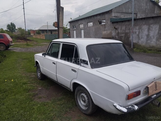 LADA (VAZ) 21011 1981, 95,000 km - 1.6 l - Qax