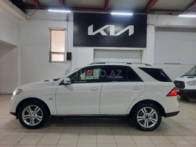 Mercedes ML 350 4MATIC-3