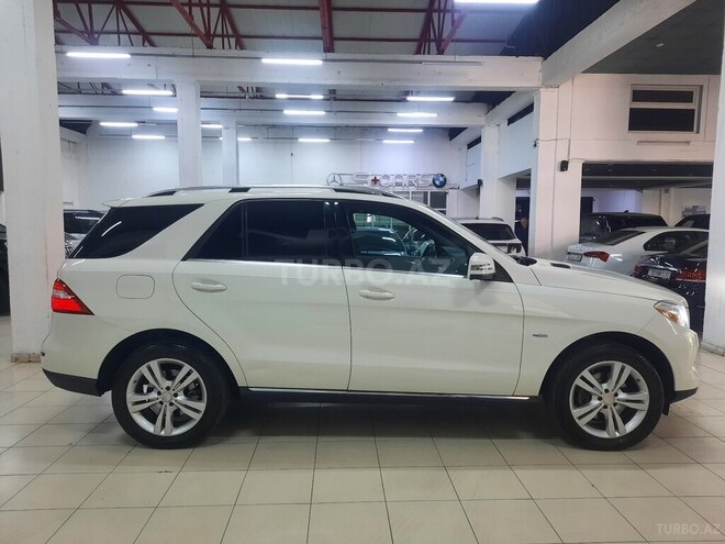 Mercedes ML 350 4MATIC-6