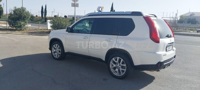 Nissan X-Trail 2012, 200,000 km - 2.5 l - Bakı
