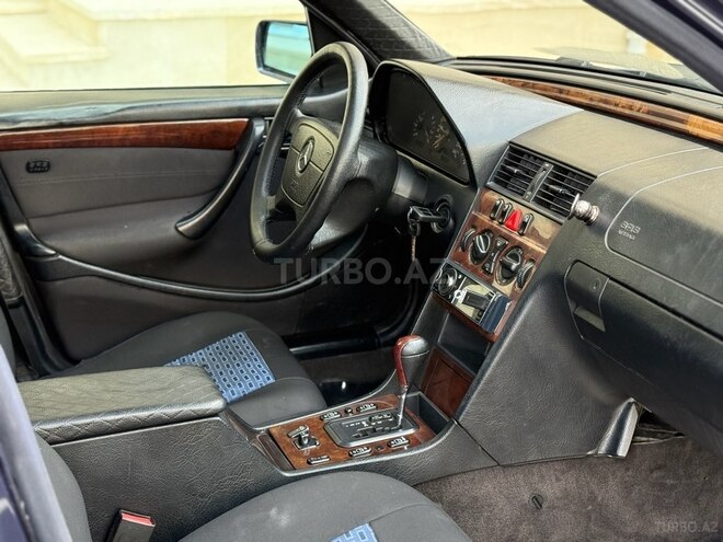 Mercedes C 200 1998, 373,500 km - 2.0 l - Sumqayıt