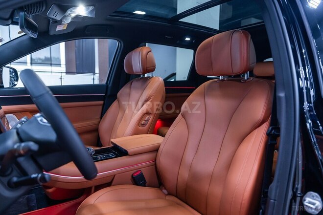 Seres Aito M7-12
