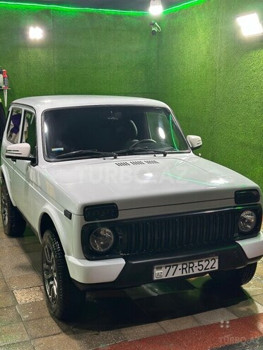 LADA (VAZ) Niva 2015, 120,000 km - 1.7 l - Qusar