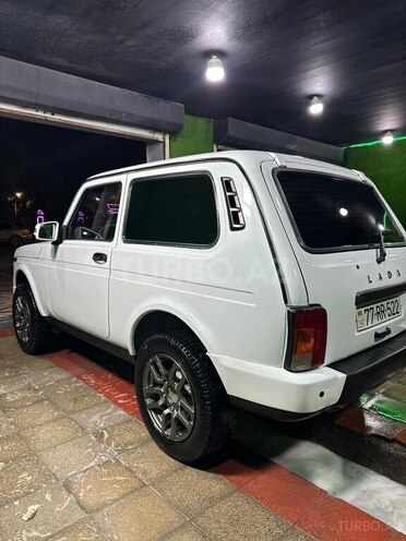 LADA (VAZ) Niva 2015, 120,000 km - 1.7 l - Qusar