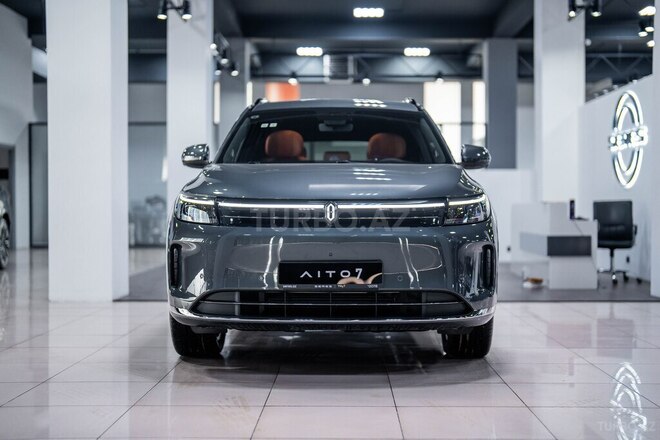 Seres Aito M7-10