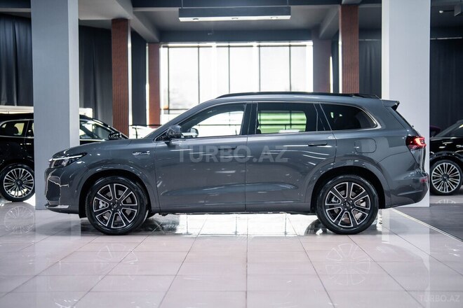 Seres Aito M7-7