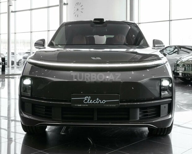 Li Auto L9 2025, 0 km - 1.5 l - Bakı