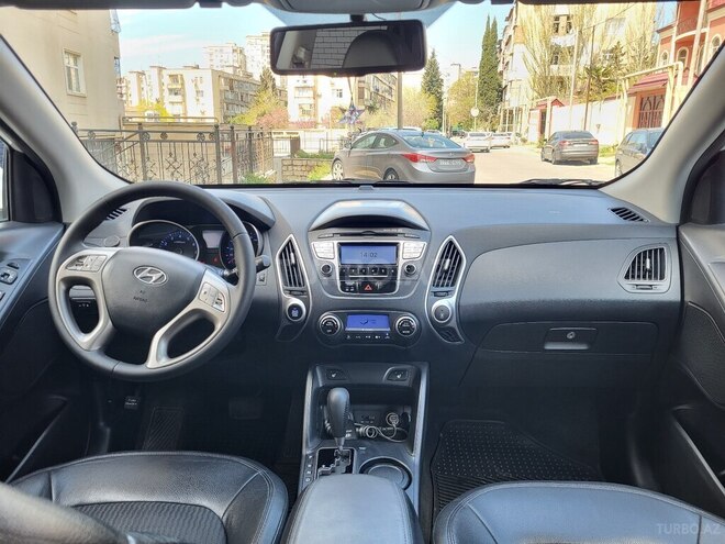 Hyundai ix35 2010, 142,360 km - 2.0 л - Bakı