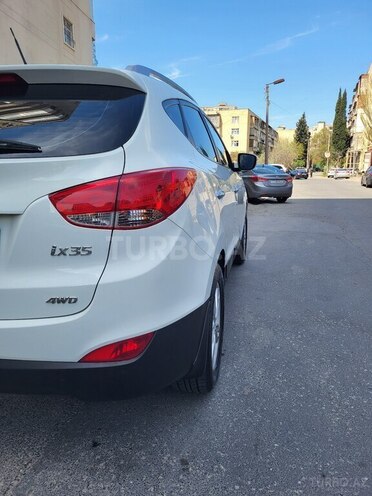 Hyundai ix35 2010, 142,360 km - 2.0 л - Bakı
