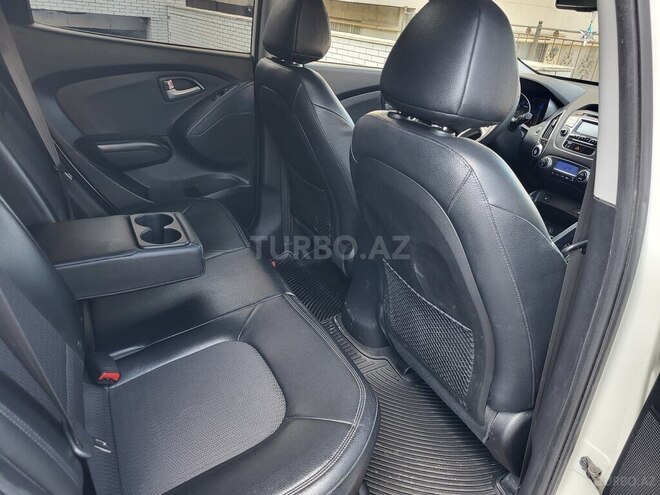 Hyundai ix35 2010, 142,360 km - 2.0 л - Bakı