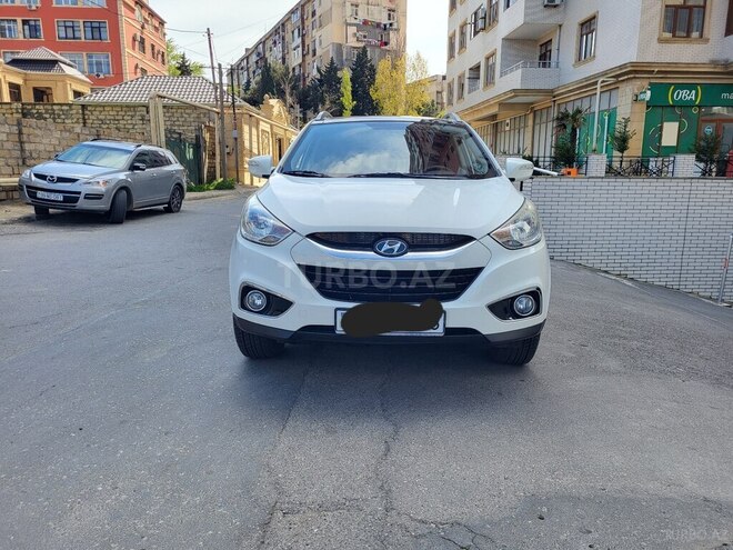 Hyundai ix35 2010, 142,360 km - 2.0 л - Bakı