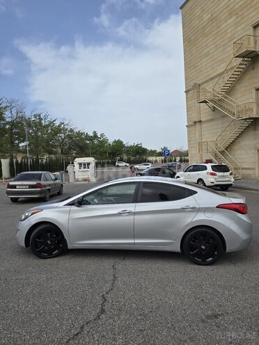 Hyundai Elantra 2013, 137,000 km - 1.8 l - Bakı