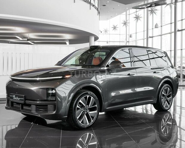 Li Auto L9 2025, 0 km - 1.5 l - Bakı