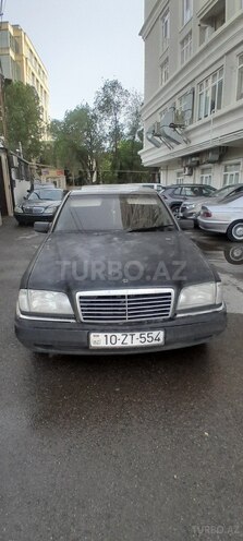 Mercedes C 220 1995, 225,000 km - 2.2 л - Bakı