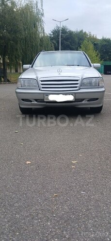 Mercedes C 180 1998, 216,000 km - 1.8 л - Quba