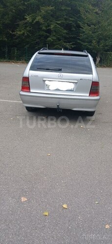 Mercedes C 180 1998, 216,000 km - 1.8 л - Quba