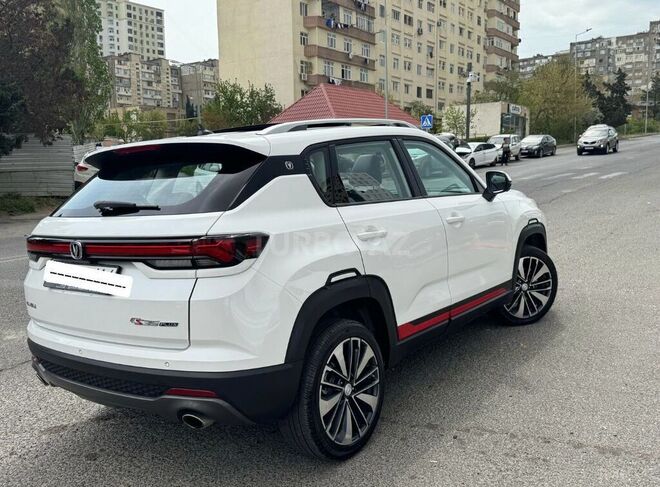 Changan  2023, 27,204 km - 1.5 л - Bakı