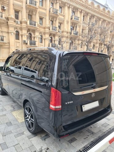 Mercedes V 250 2017, 137,000 km - 2.0 l - Bakı