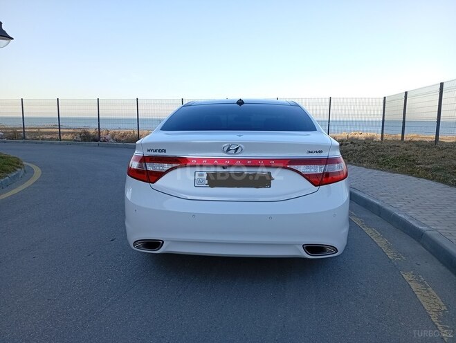 Hyundai Grandeur 2011, 223,500 km - 3.0 л - Bakı