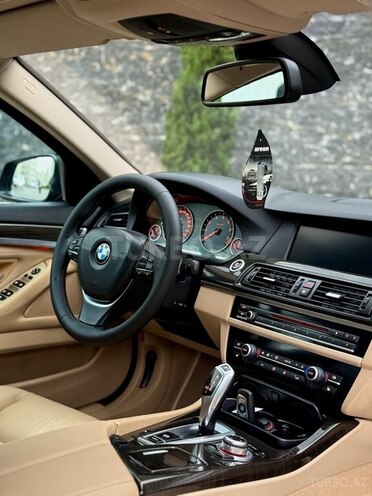 BMW 530 2011, 220,000 km - 3.0 l - Bakı