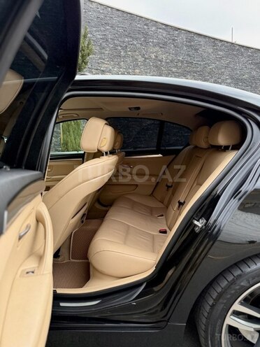 BMW 530 2011, 220,000 km - 3.0 l - Bakı