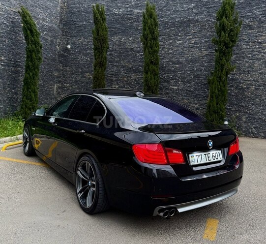 BMW 530 2011, 220,000 km - 3.0 l - Bakı
