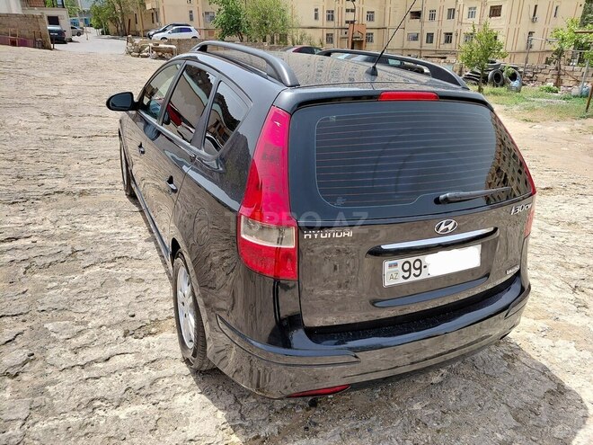 Hyundai i30 2011, 261,000 km - 1.6 l - Bakı