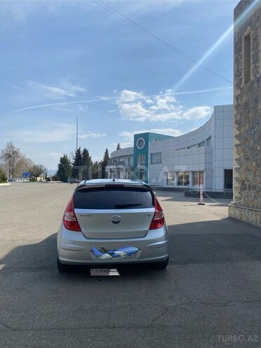 Hyundai i30 2008, 180,000 km - 1.6 l - Qazax