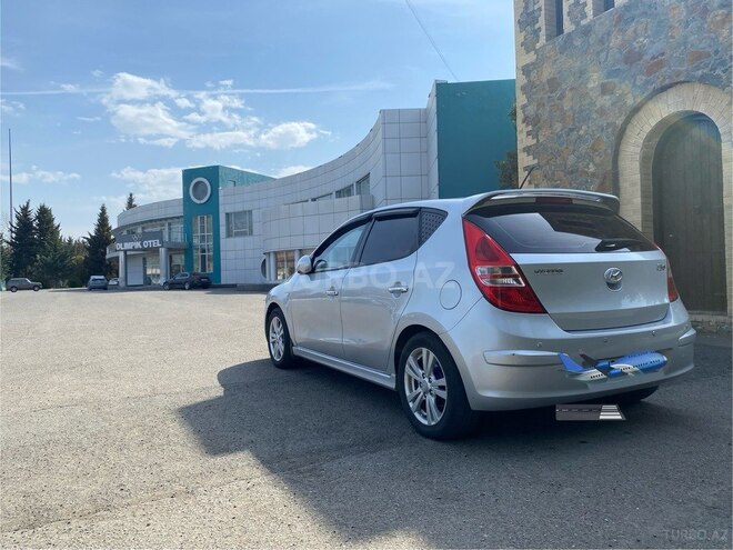 Hyundai i30 2008, 180,000 km - 1.6 l - Qazax