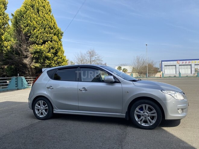 Hyundai i30 2008, 180,000 km - 1.6 l - Qazax