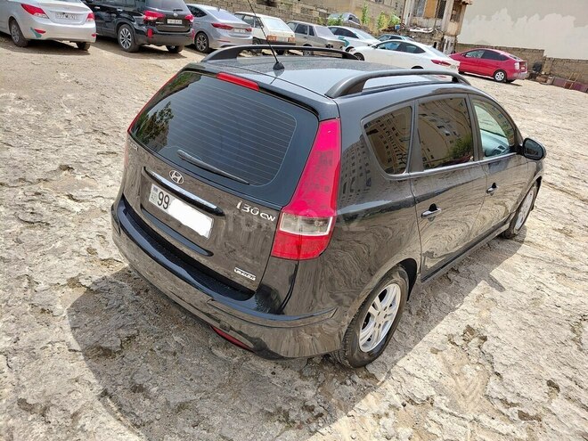 Hyundai i30 2011, 261,000 km - 1.6 l - Bakı