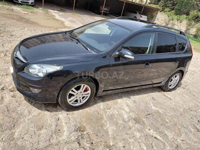 Hyundai i30 2011, 261,000 km - 1.6 l - Bakı
