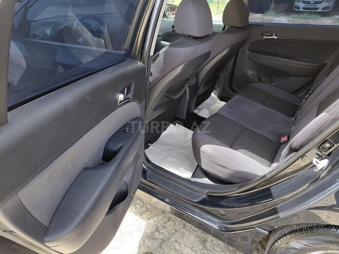 Hyundai i30 2011, 261,000 km - 1.6 l - Bakı