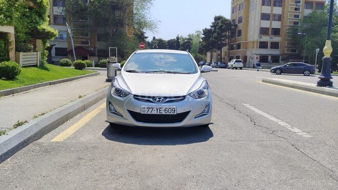 Hyundai Avante 2014, 194,000 km - 1.6 l - Bakı