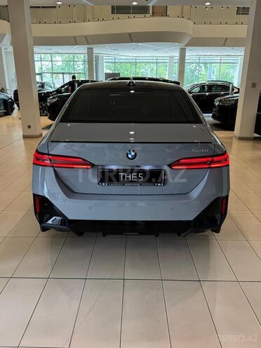 BMW 520-3