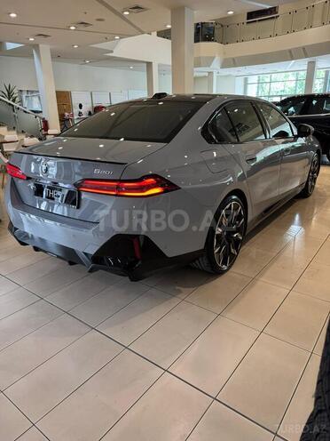 BMW 520-7