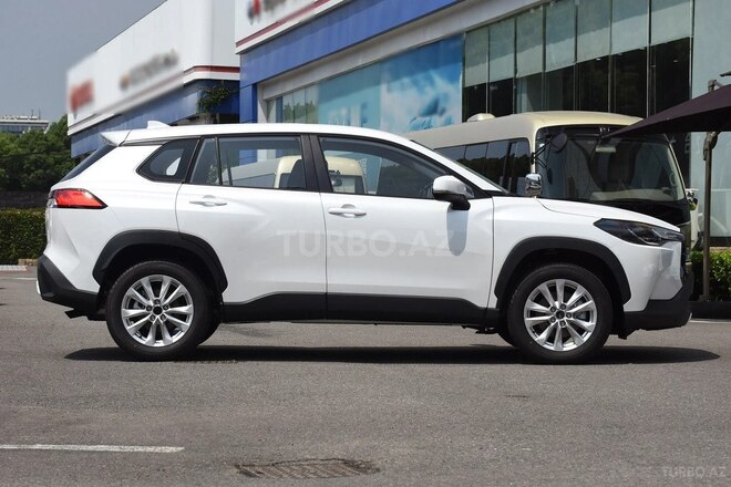 Toyota Corolla Cross 2025, 0 km - 2.0 л - Bakı