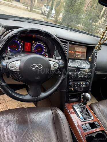 Infiniti FX35 2009, 240,000 km - 3.5 l - Sumqayıt
