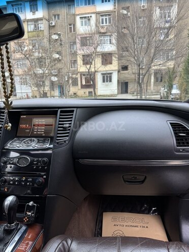 Infiniti FX35 2009, 240,000 km - 3.5 l - Sumqayıt