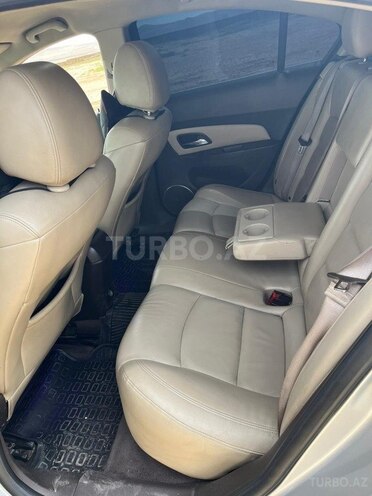 Chevrolet Cruze 2011, 235,000 km - 1.4 l - Bakı