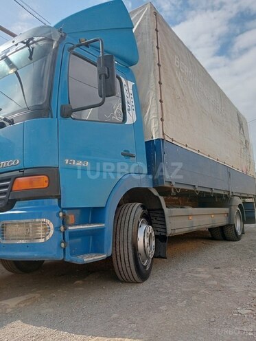 Mercedes Atego 1224 2001, 665,500 km - 6.4 l - Bakı
