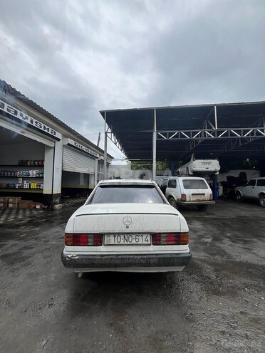 Mercedes 190 1992, 450,000 km - 2.0 l - İmişli