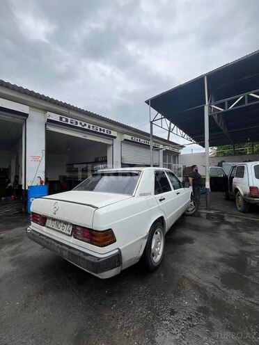 Mercedes 190 1992, 450,000 km - 2.0 l - İmişli