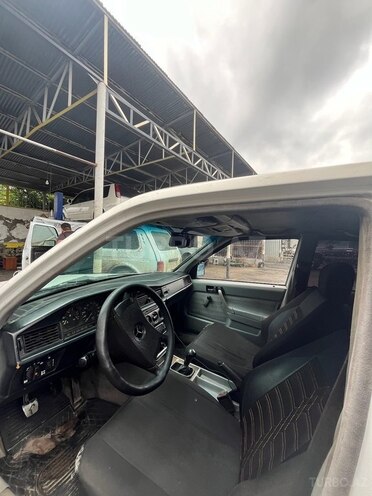 Mercedes 190 1992, 450,000 km - 2.0 l - İmişli