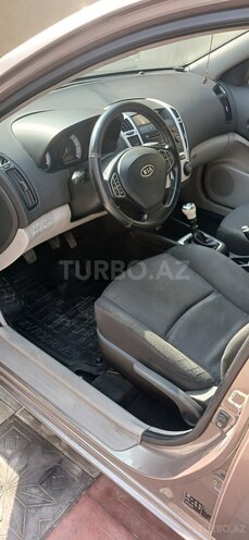 Kia Ceed 2008, 420,000 km - 1.6 л - Sumqayıt